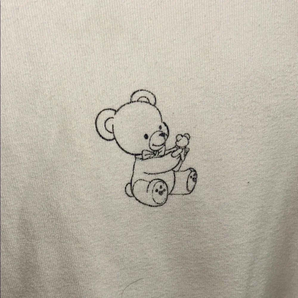 🧸Brandy Melville Cream Crop Top with Bear Detail - Picture 3 of 4